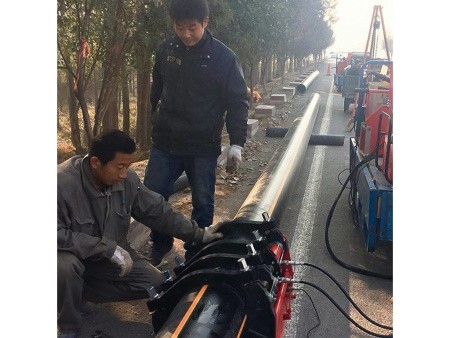 Машина для сварки пластиковых труб с гидравлическим приводом Shengda SHD315, применение